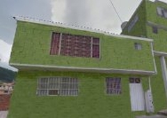Vendo casa esquinera grande y rentable de tres pisos en bogotá - Bogotá
