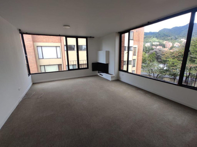 Apartamento En Arriendo En Bogotá Santa Ana Occidental-usaquén. Cod 55531