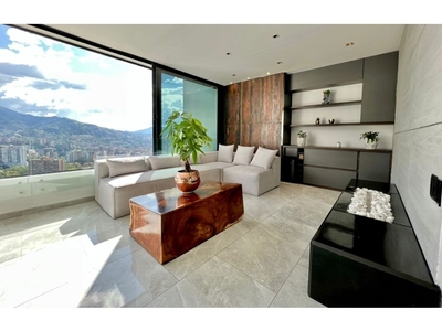 Atico de lujo de 300 m2 en alquiler Medellín, Departamento de Antioquia