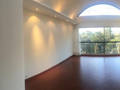 Apartamento En Arriendo En Bogotá El Chicó. Cod 12301