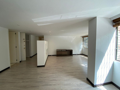 Apartamento En Arriendo/venta En Bogotá Los Rosales. Cod 12242