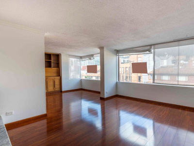 Apartamento En Venta En Bogotá Santa Barbara Central. Cod 7517