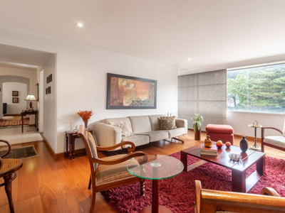 Apartamento En Venta En Bogotá Santa Barbara Central. Cod 9557