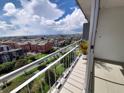 Venta De Apartamento En Alamos Norte, Bogotá