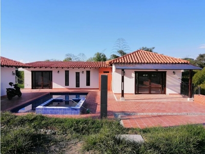 Casa de campo de alto standing de 41000 m2 en venta Quimbaya, Quindío Department