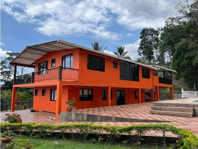 Hotel de lujo en venta El Colegio, Colombia