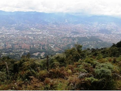 Terreno / Solar de 17000 m2 - Medellín, Colombia