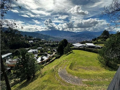Terreno / Solar de 5543 m2 - Envigado, Colombia