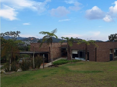 Vivienda de alto standing de 350 m2 en venta Retiro, Departamento de Antioquia