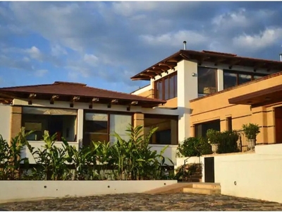 Vivienda exclusiva de 10000 m2 en venta Nocaima, Colombia