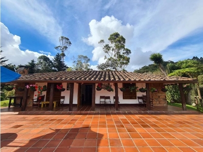 Vivienda exclusiva de 12800 m2 en venta Envigado, Departamento de Antioquia