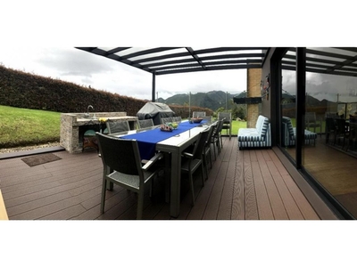 Vivienda exclusiva de 750 m2 en venta La Calera, Colombia