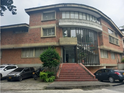 Exclusiva oficina en venta - Cali, Colombia