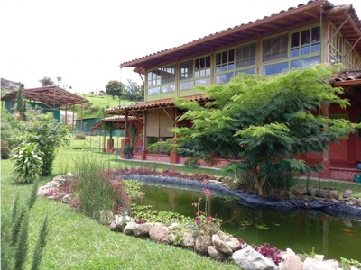 Casa de campo de alto standing de 4 dormitorios en venta Filandia, Quindío Department