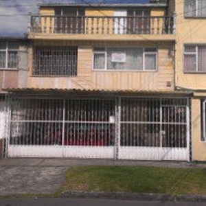Vendo hermosa propiedad barrio j. Vargas - Bogotá