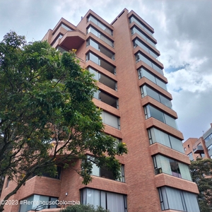 Apartamento (1 Nivel) en Arriendo en Montearroyo, Usaquen, Bogota D.C.