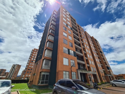 Apartamento (1 Nivel) en Venta en Gran Granada, Engativa, Bogota D.C.