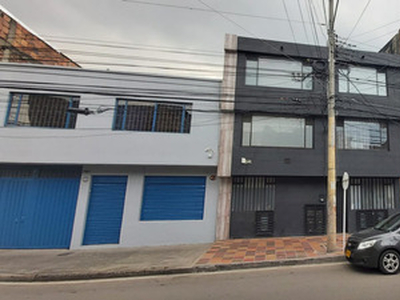 Edificio De Apartamentos En Venta Simon Bolivar - Inversion