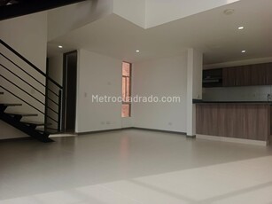 Apartamento en Arriendo, Sector Los Colegios